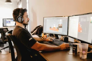 هدفون مانیتورینگ چیست